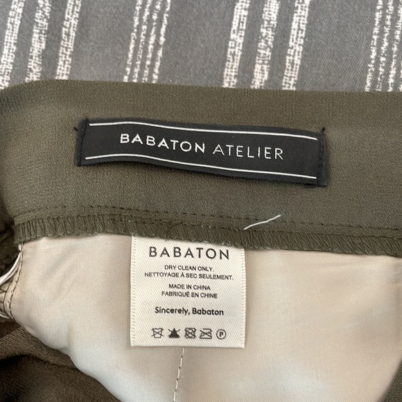 Aritzia Babaton Cropped Cohen pant- size 8. Worn a few times. Army green - Picture 5 of 9